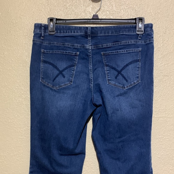 Christopher & Banks Jeans 12P Blue Stretchy Embroidery Straight Mid Rise Cotton - Picture 11 of 16